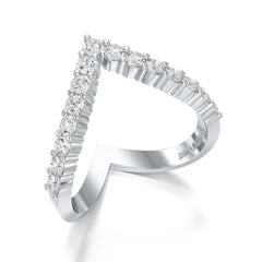 0.65 CT V Shaped Diamond Ring