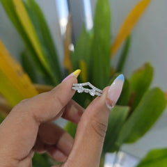 0.85 CT Lab Diamond Ring with Heart and Round Shape Diamonds (Ready for Delivery)