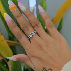 0.85 CT Lab Diamond Ring with Heart and Round Shape Diamonds (Ready for Delivery)