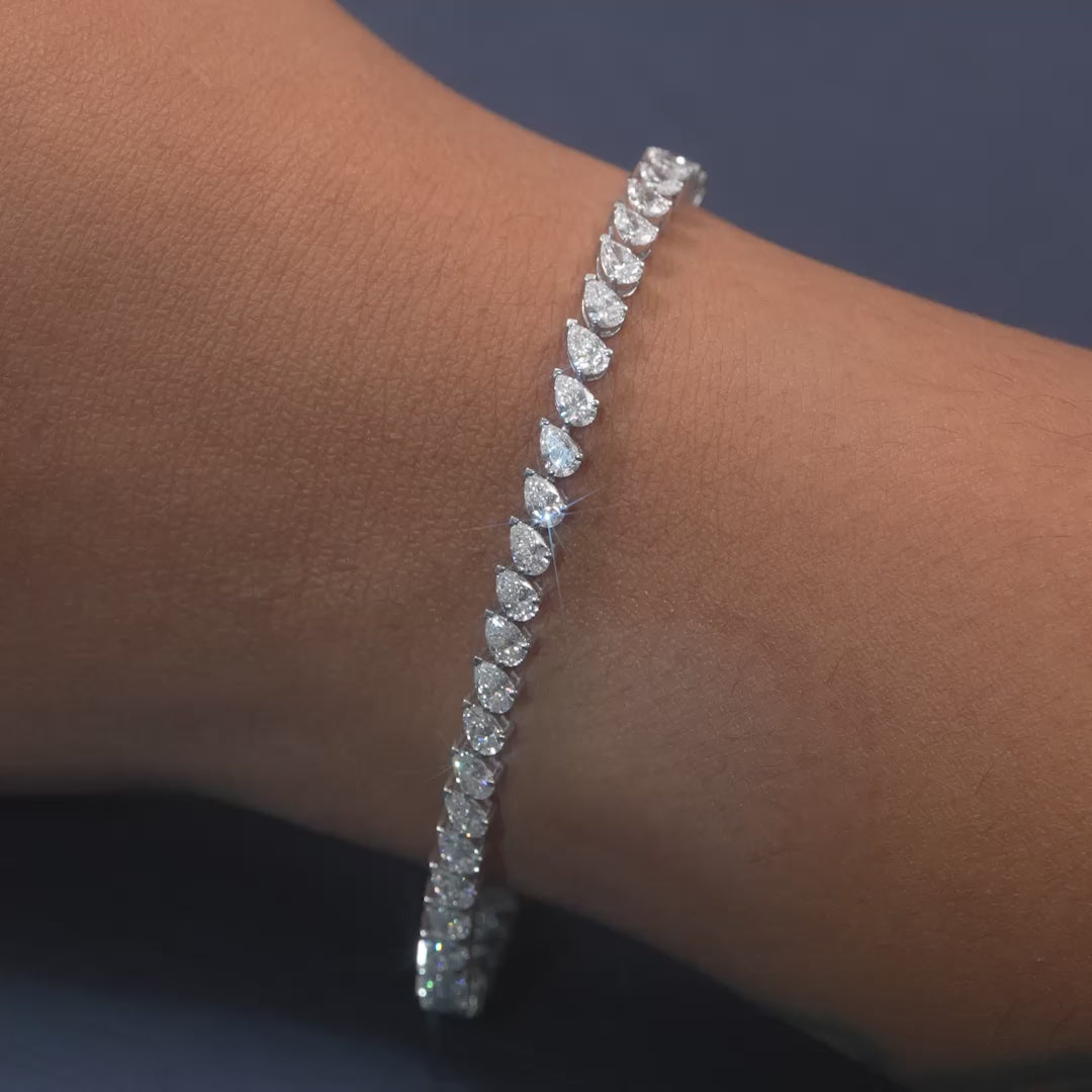 4.40 CT Pear Diamond Tennis Bracelet