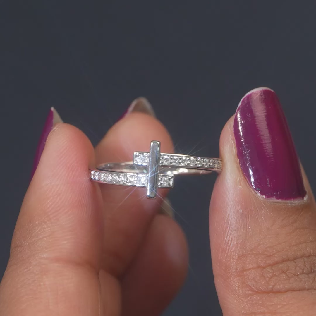 0.15 CT Round T-motif Pavé Diamond Ring